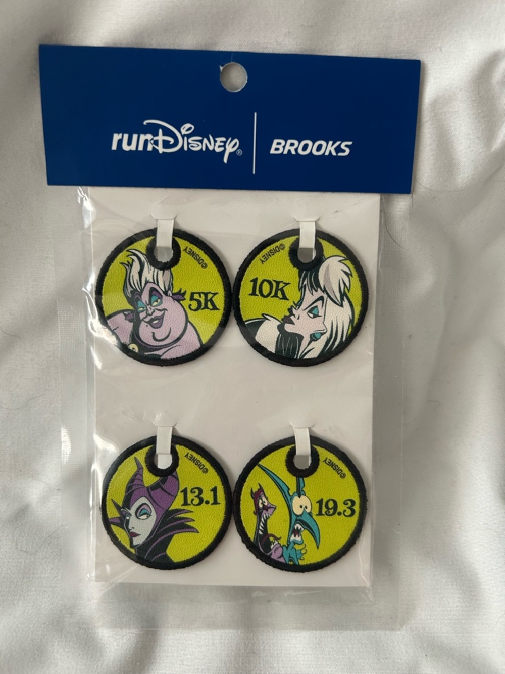Brooks runDisney Villains Pace Tokens - Lime Green & Black